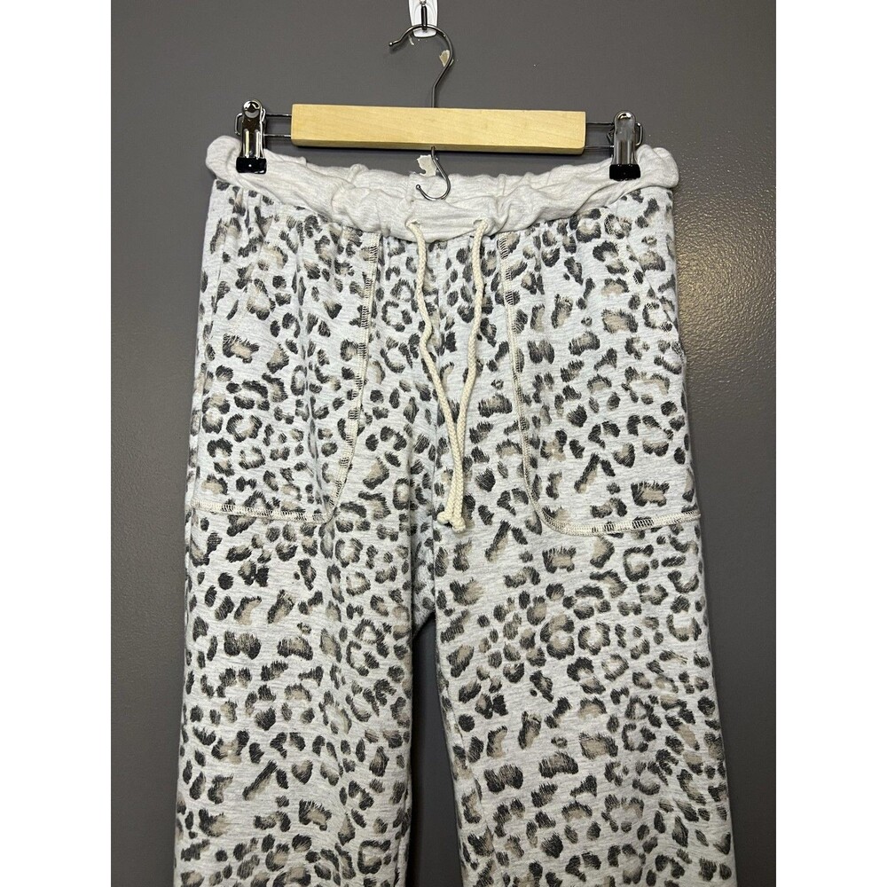 Entro Sweatpants Womens Medium Gray Leopard French Terry Jogger Lounge Cuffed